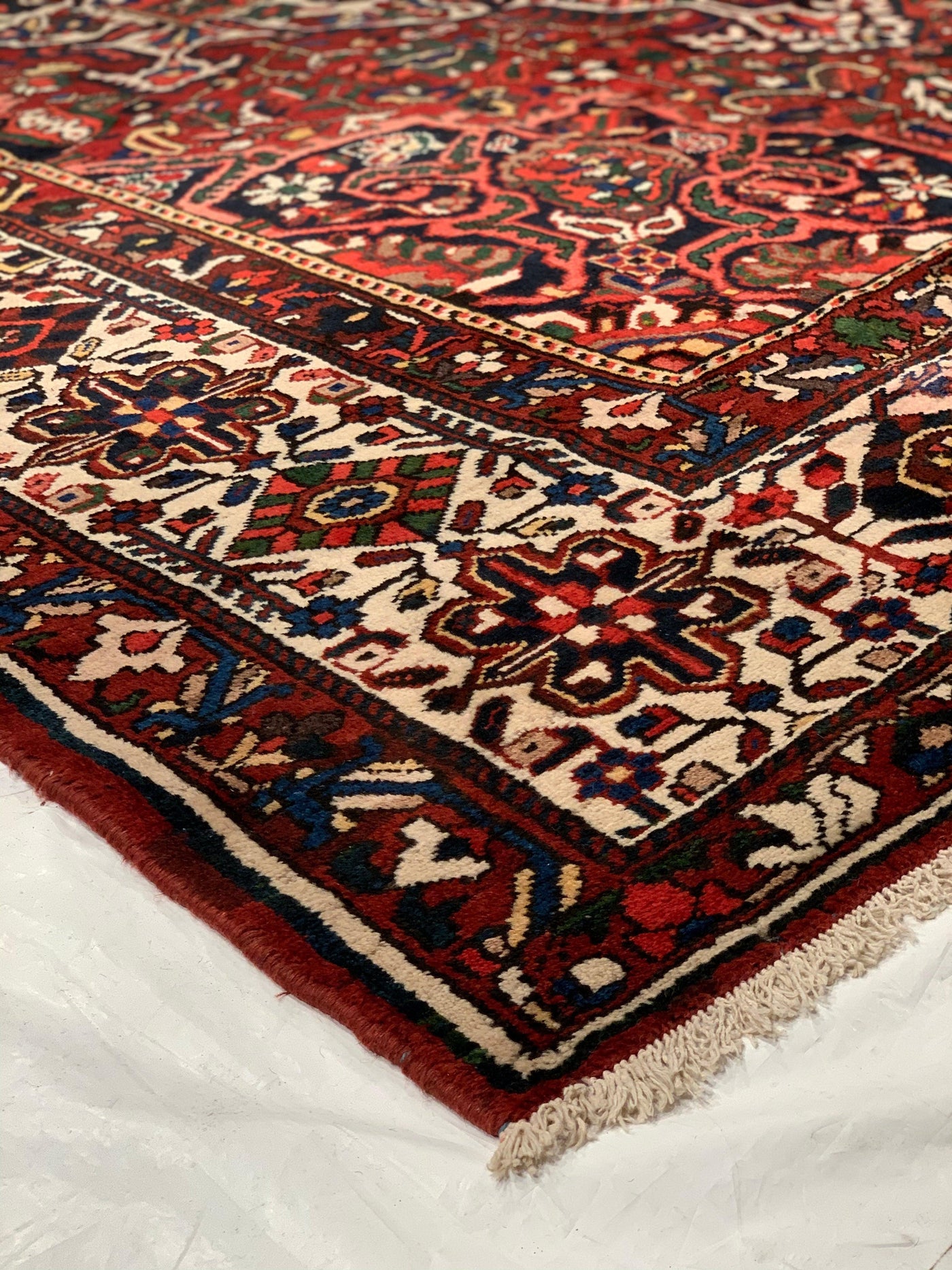 Canvello Persian Bakhtiari Hand-Knotted Antique Rug -11'2'' X 15'