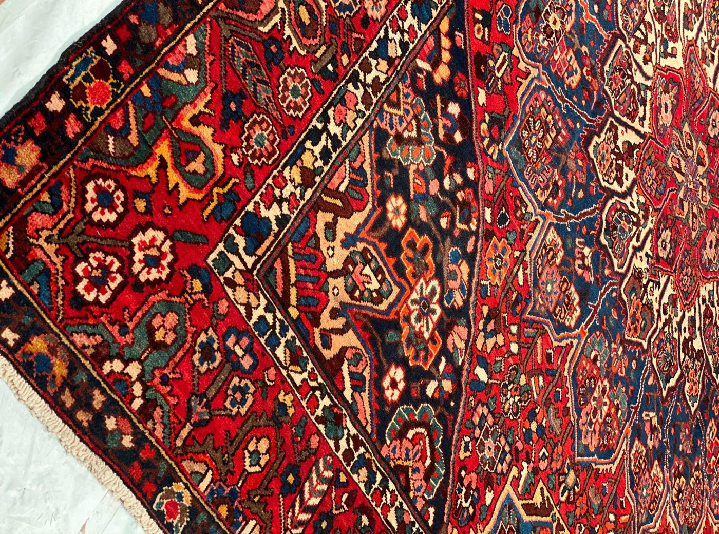 Canvello Silkroad Bakhtiari Navy Blue And Red Rug - 10'8'' X 12'11'' - Canvello