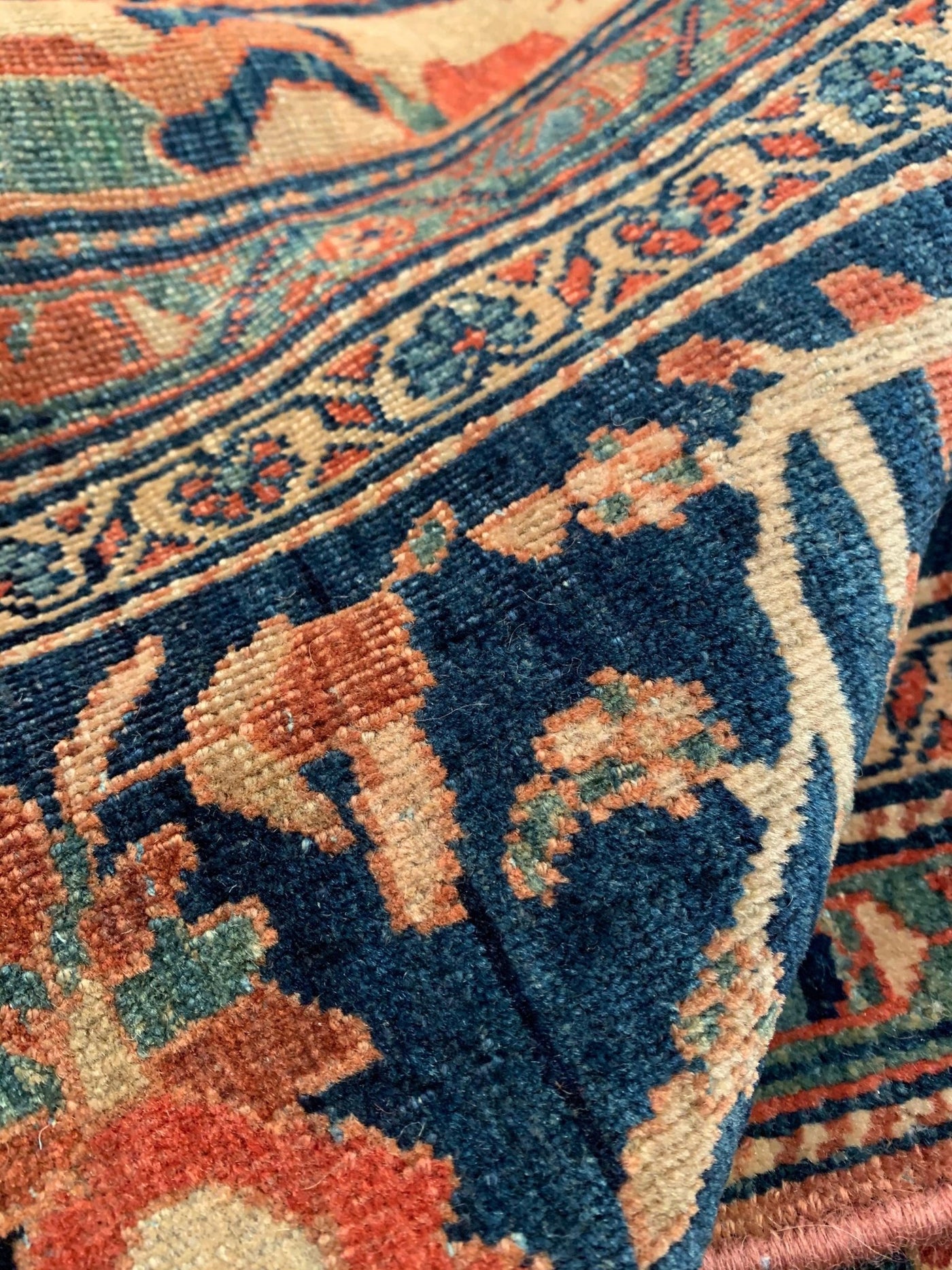 Canvello Silkroad Farahan Navy And Rust Rug - 8'9" X 13'3" - Canvello