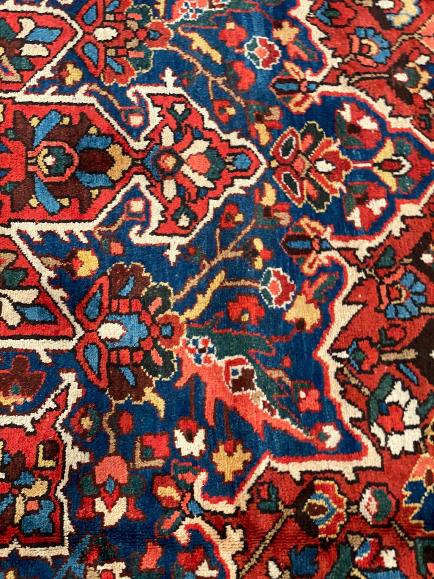 Canvello Persian Sami Antique Bakhtiari Rug - 11'2'' X 13'9''