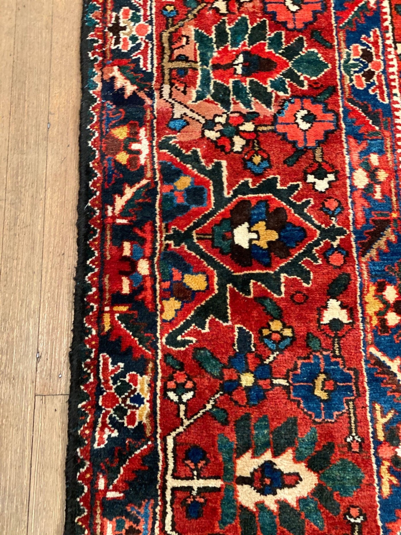 Canvello Silkroad Sami Antique Bakhtiari Rug - 11'2'' X 13'9'' - Canvello