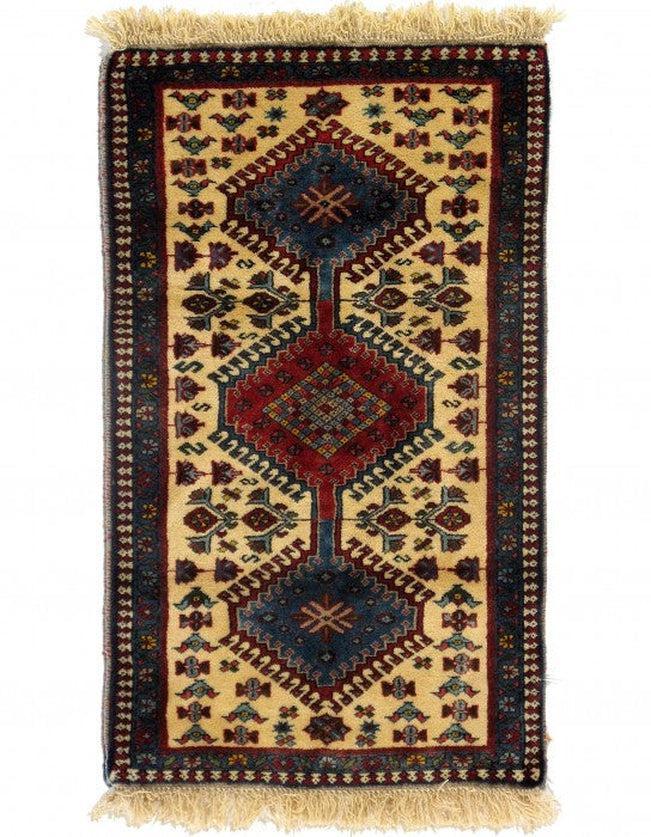 Canvello Persian Yalameh Traditional Rug - 2'1" X 3'5"