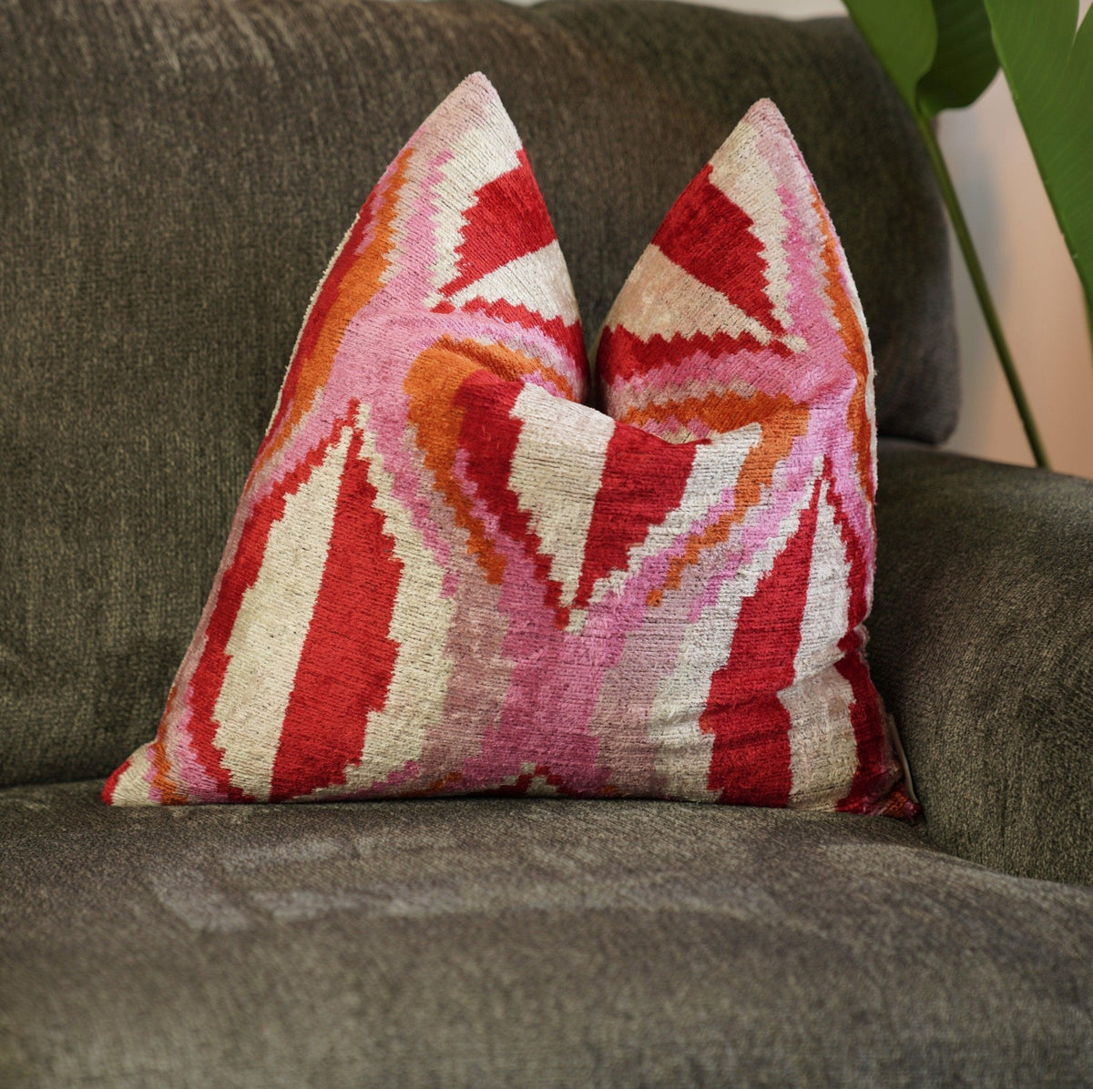 Canvello Throw Traditional Cushion For Sofa | 20 x 20in - Canvello