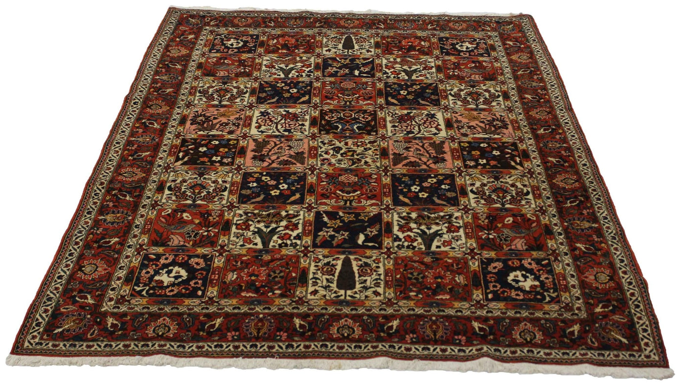 Canvello Traditional Bakhtiari Multicolored Rug - 6'7'' X 10'0'' - Canvello