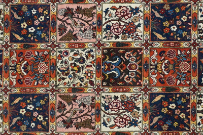 Canvello Traditional Bakhtiari Multicolored Rug - 6'7'' X 10'0'' - Canvello