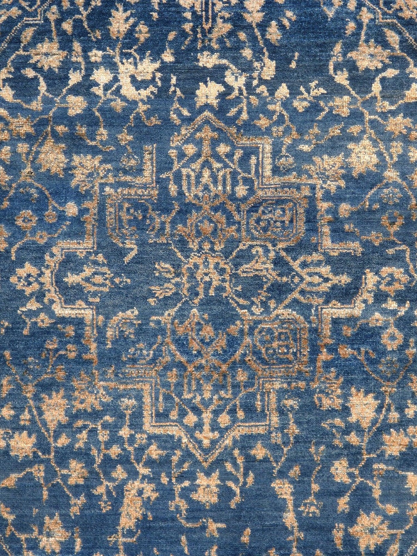 Canvello Transitional Hand Knotted Bsilk & Wool Area Rug - 4'1" X 6'2" - Canvello