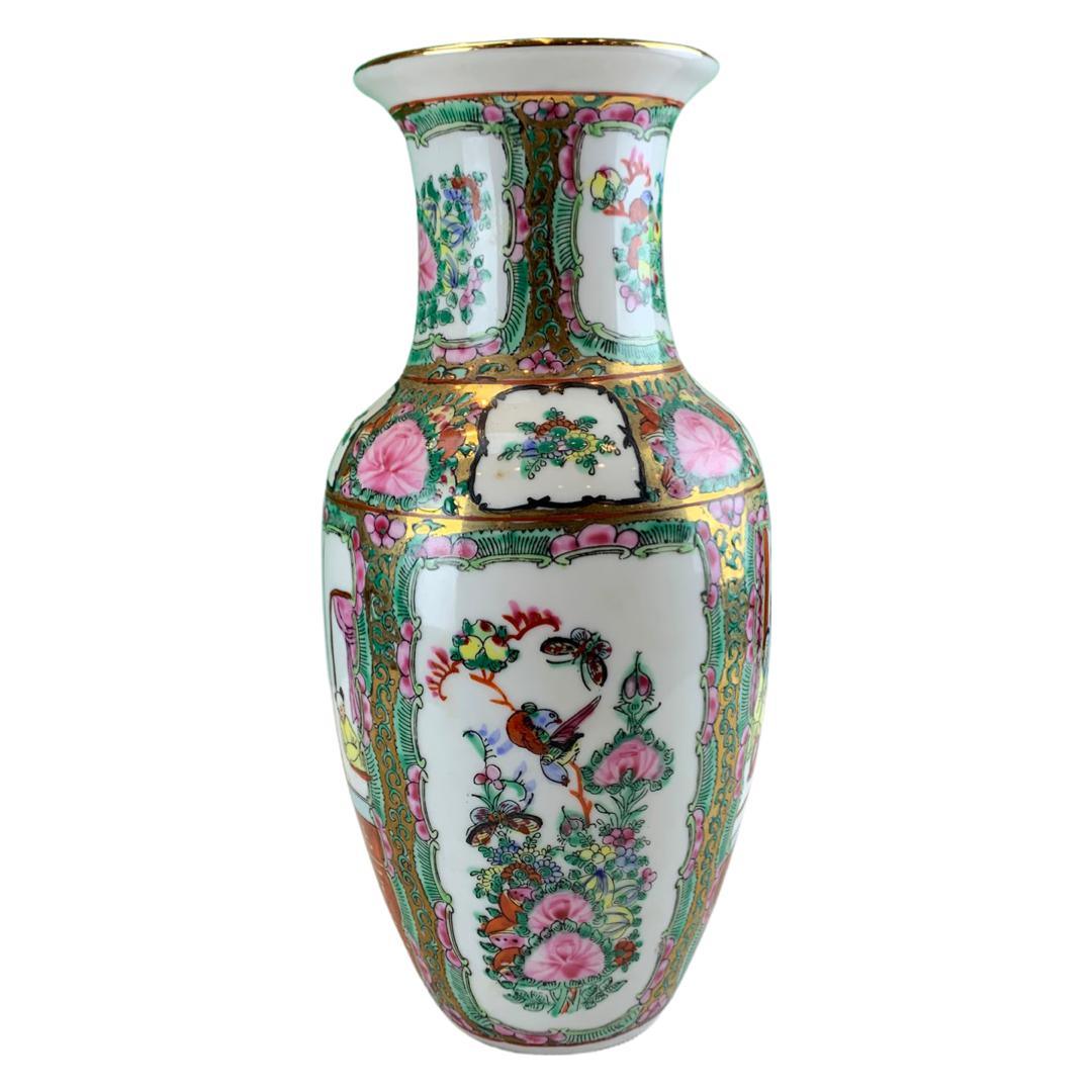 Canvello Vintage Green & White Porcelain Vase