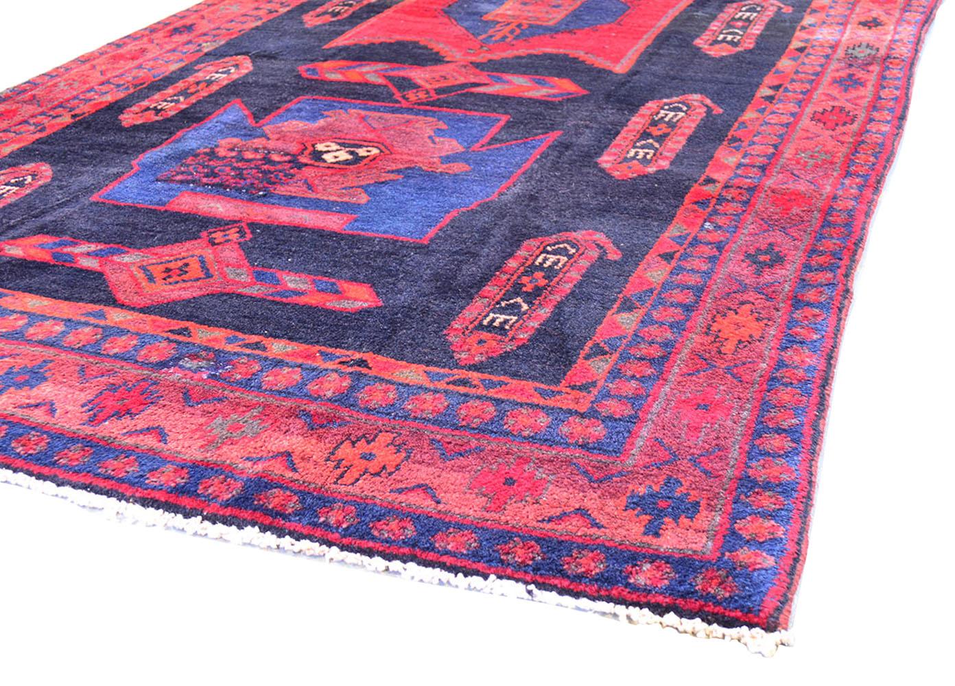 Canvello Vintage Lori Red And Black Rugs - 4'4" X 9'8"