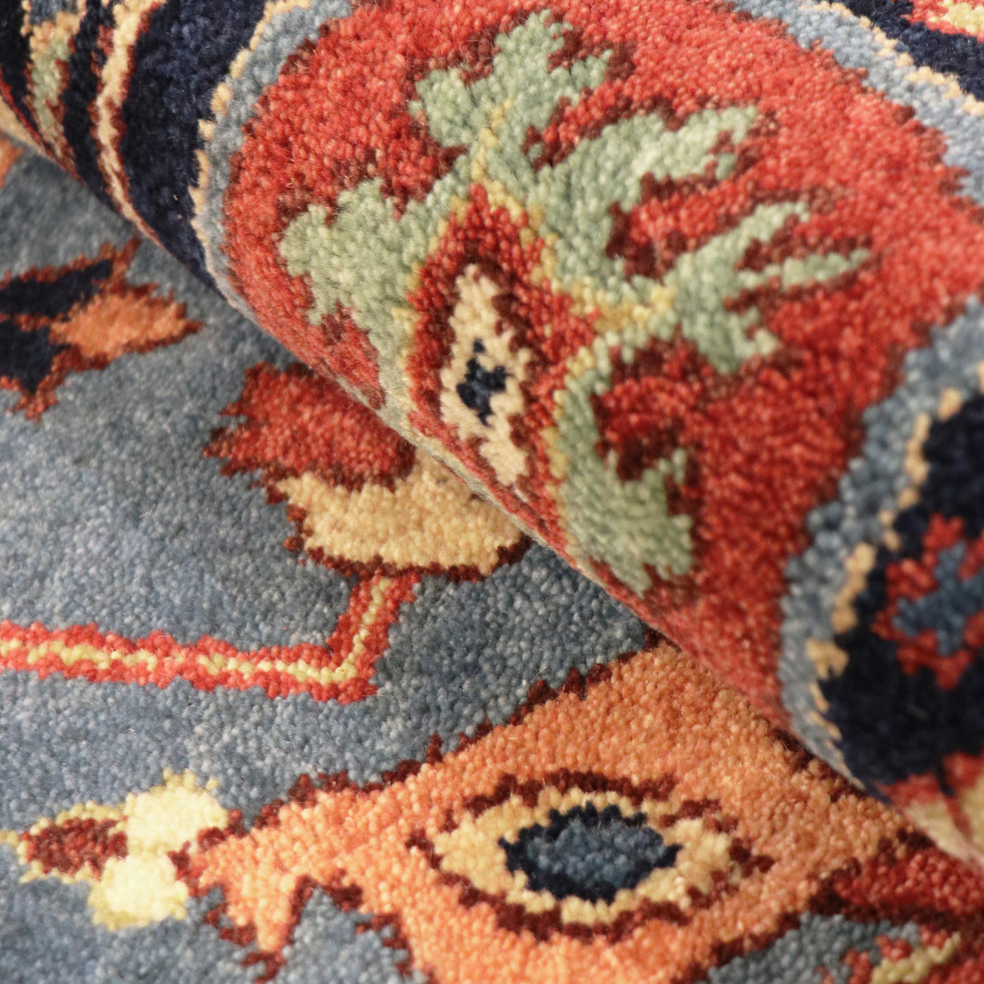 Serapi Geometric Hand-Knotted Wool Area Rug