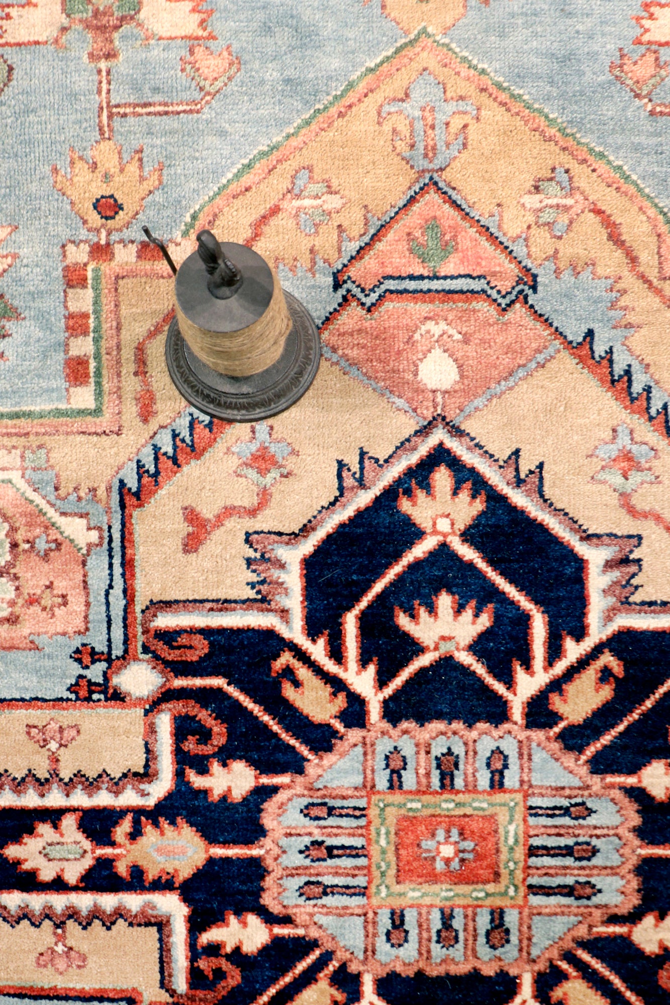 Serapi Geometric Hand-Knotted Wool Area Rug